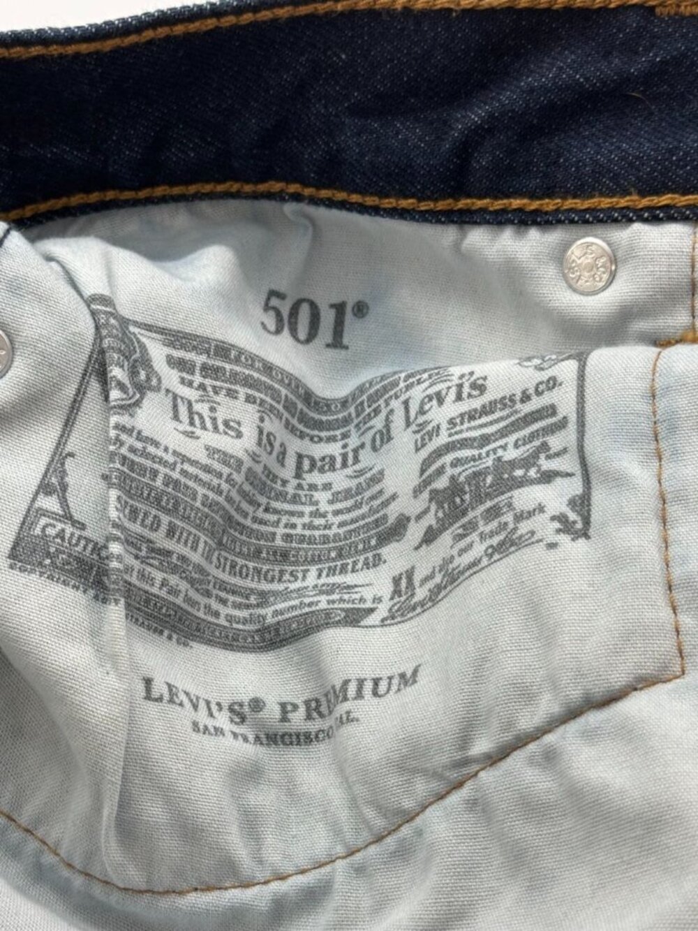 Levi's Women's 501 90s Western Jeans Button Fly Dark Indigo Classic Size W27xL30 - Picture 10 of 15
